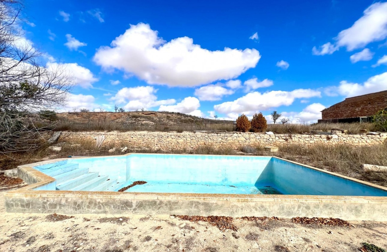 Revente - Property - Pinoso - Inland
