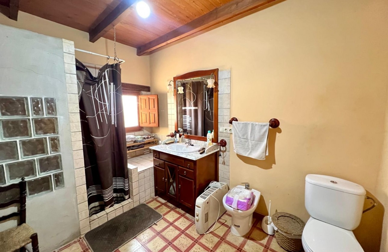 Revente - Property - Pinoso - Inland