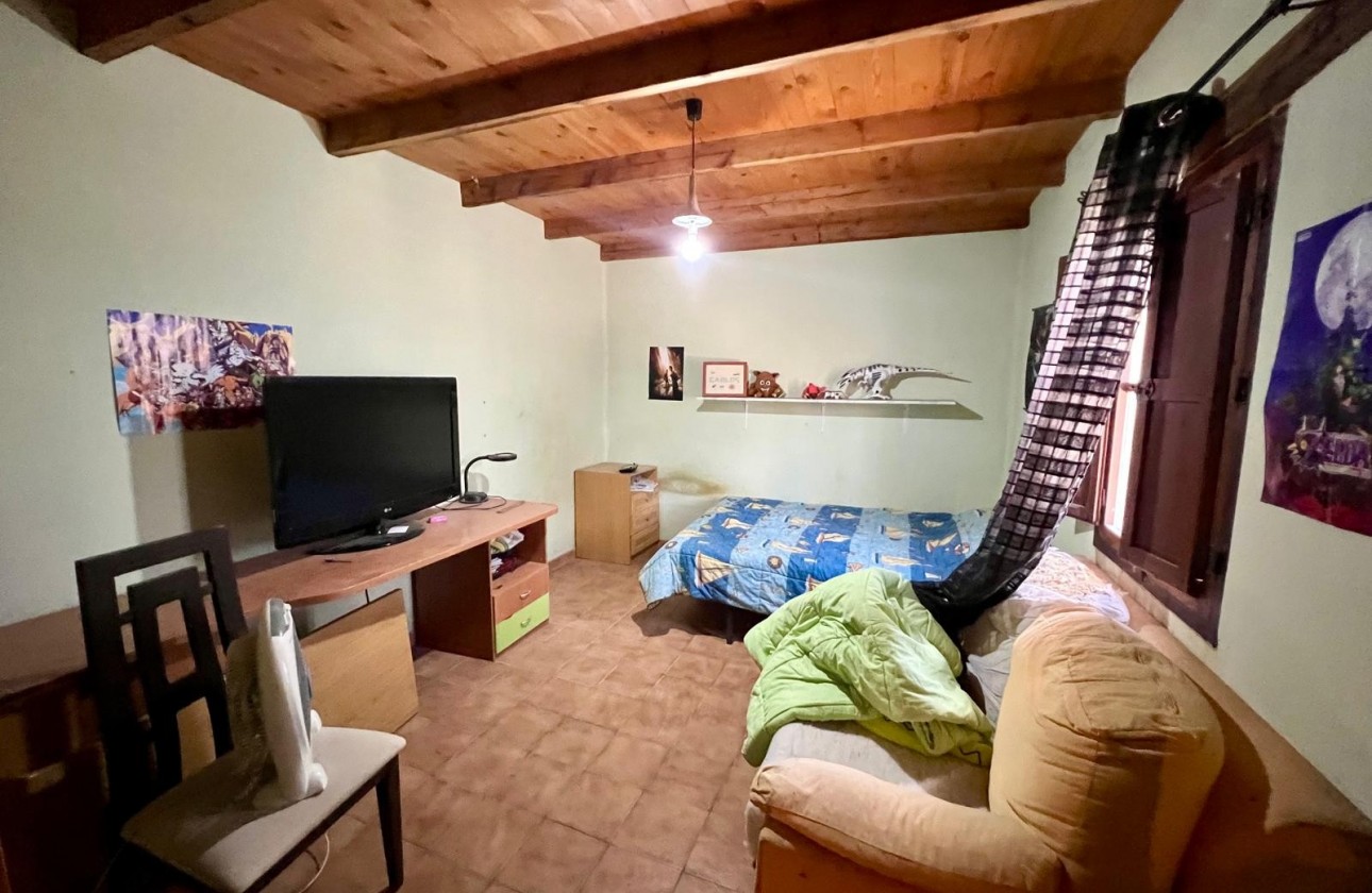 Revente - Property - Pinoso - Inland