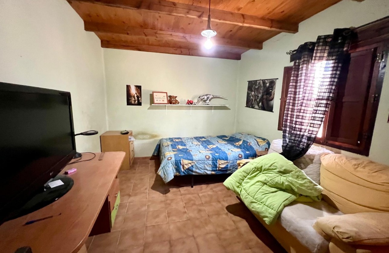 Revente - Property - Pinoso - Inland