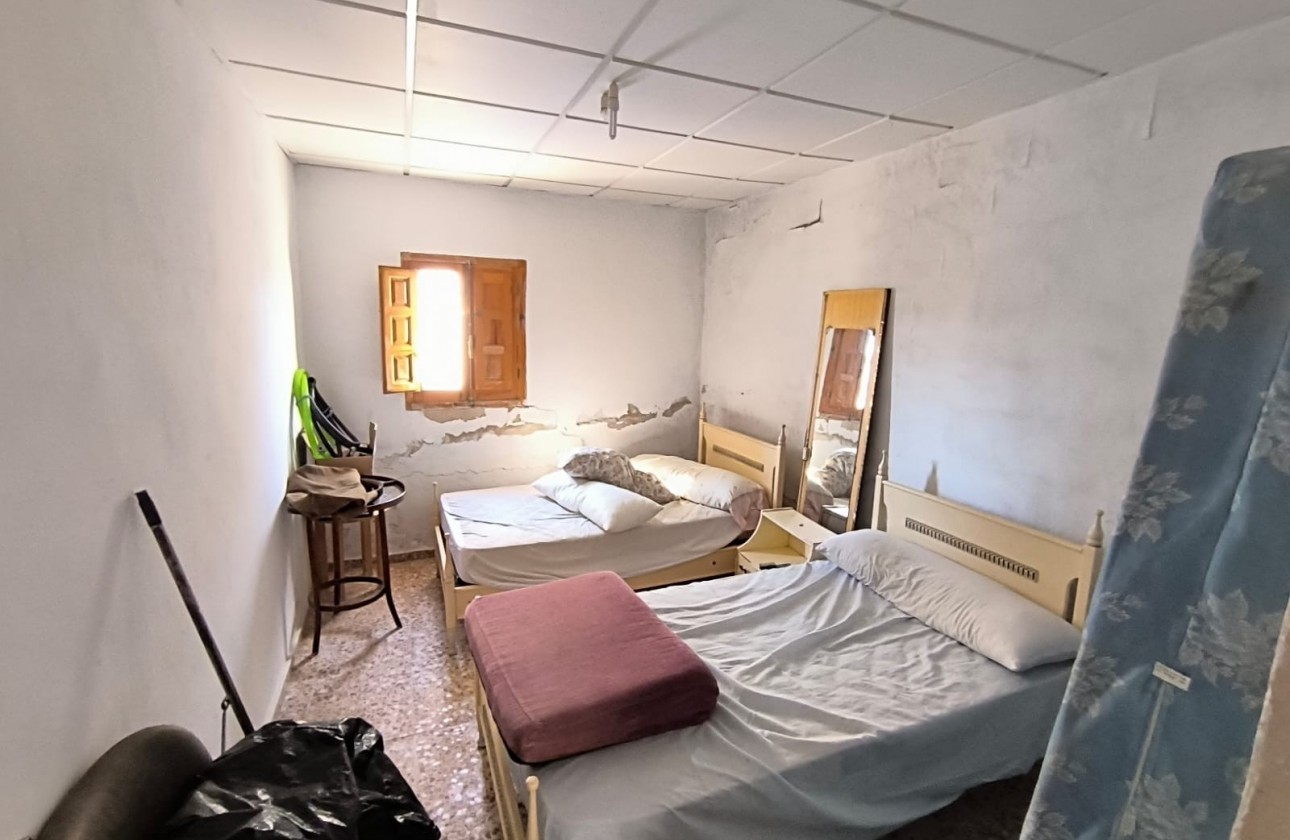 Revente - Property - Yecla - Inland