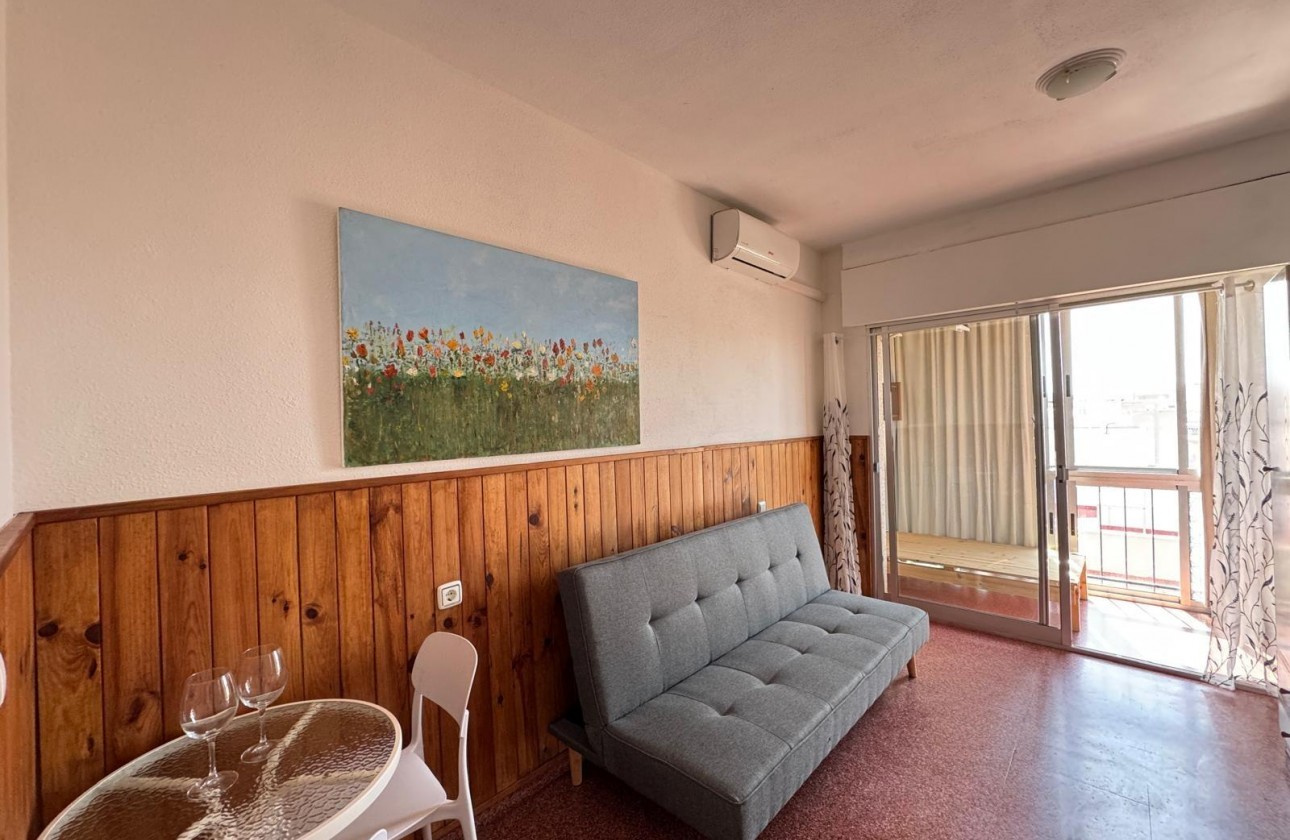 Revente - Appartement - Torrevieja - Centro