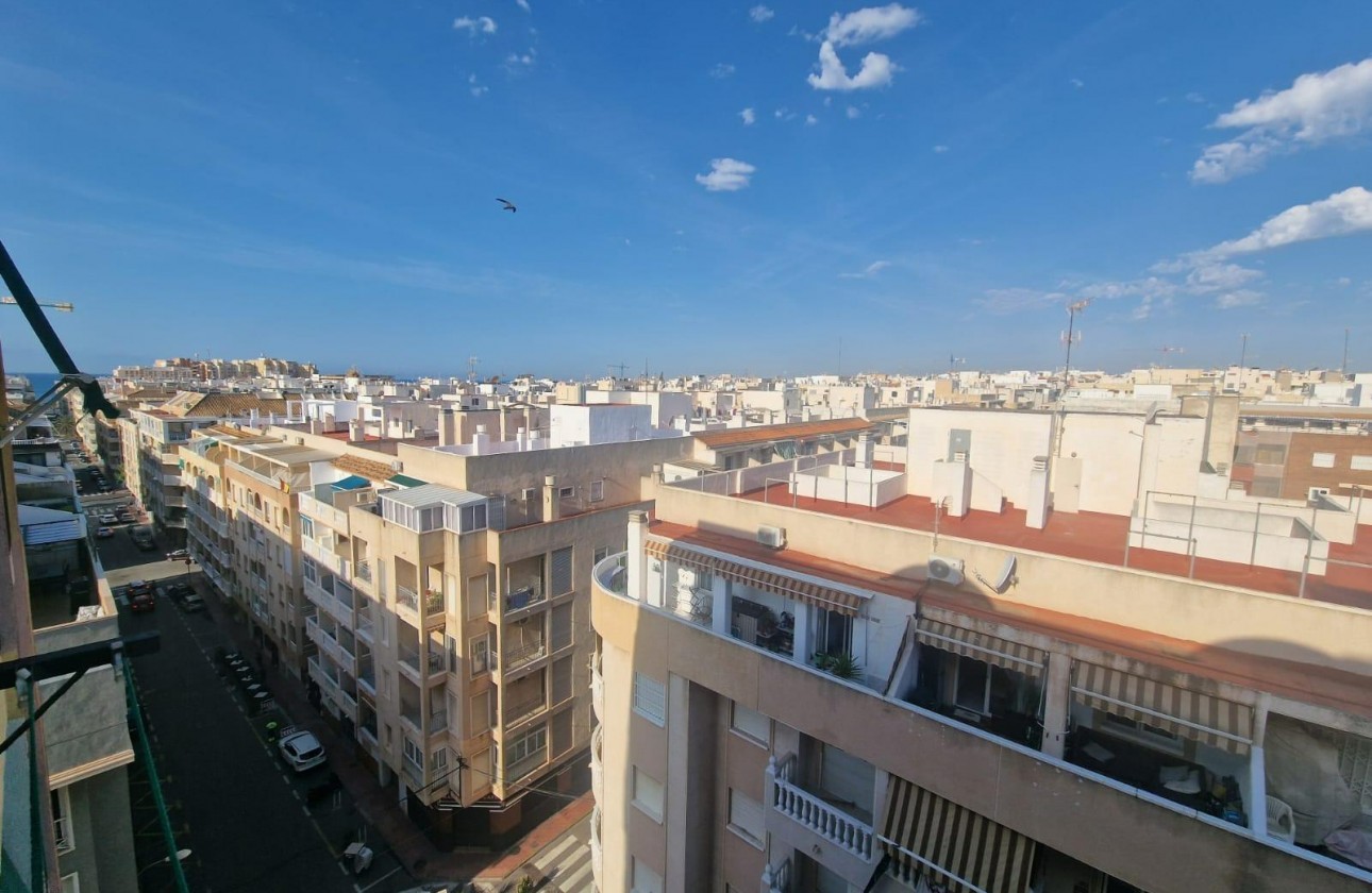 Reventa - Apartamento / piso - Torrevieja - Centro