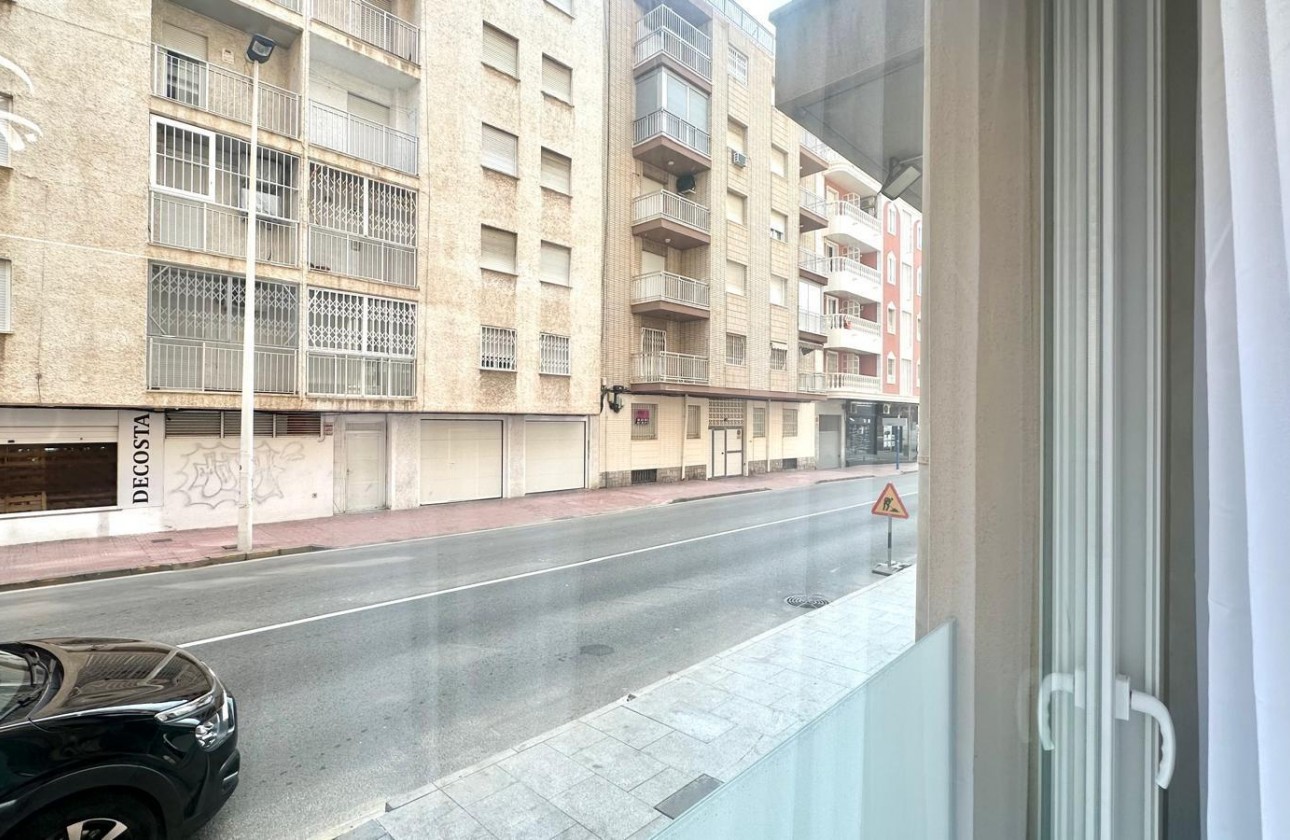 Reventa - Apartamento / piso - Torrevieja - Playa del Cura