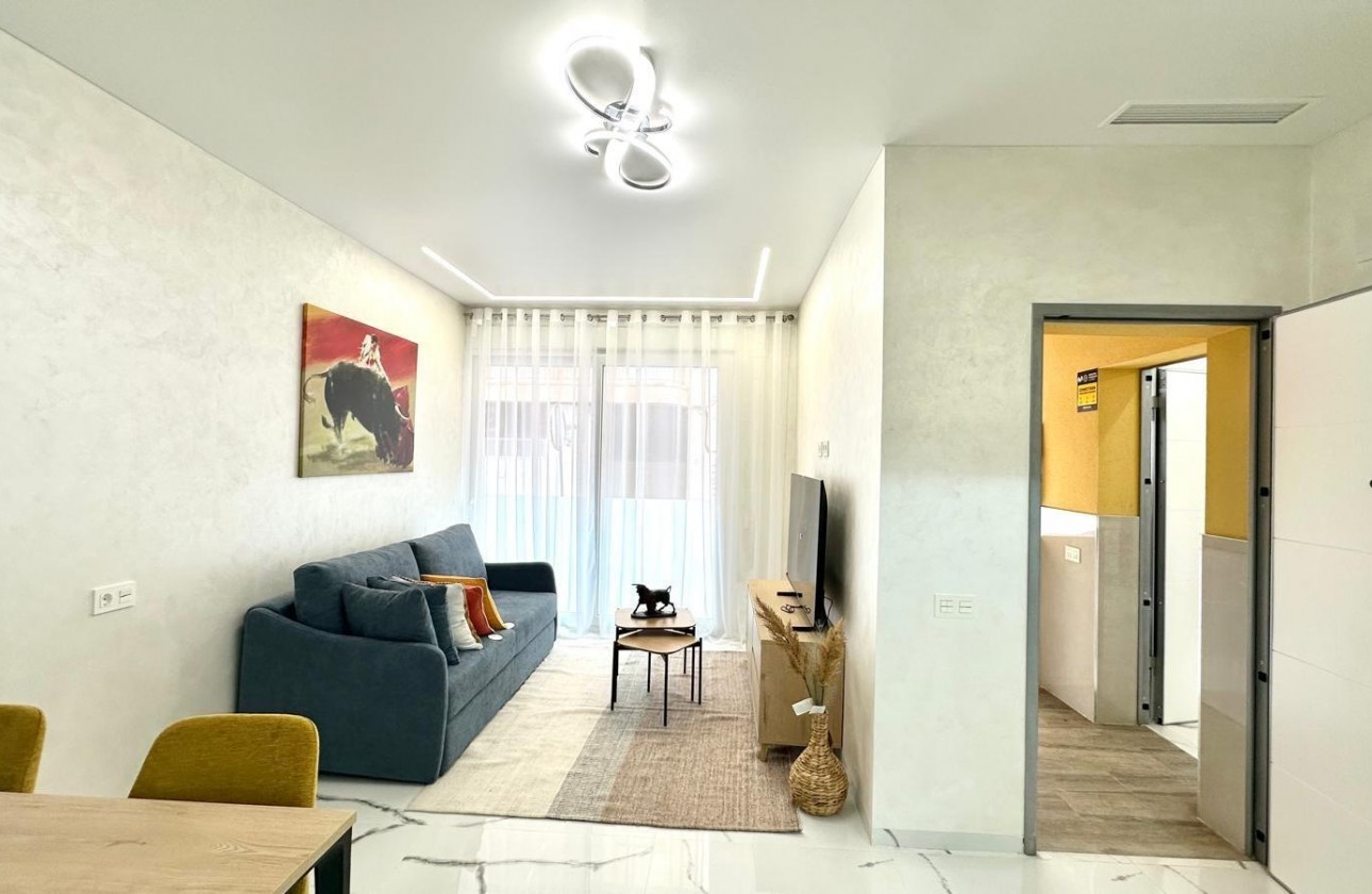 Reventa - Apartamento / piso - Torrevieja - Playa del Cura