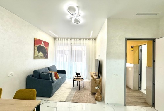 Resale - Apartment / flat - Torrevieja - Playa del Cura