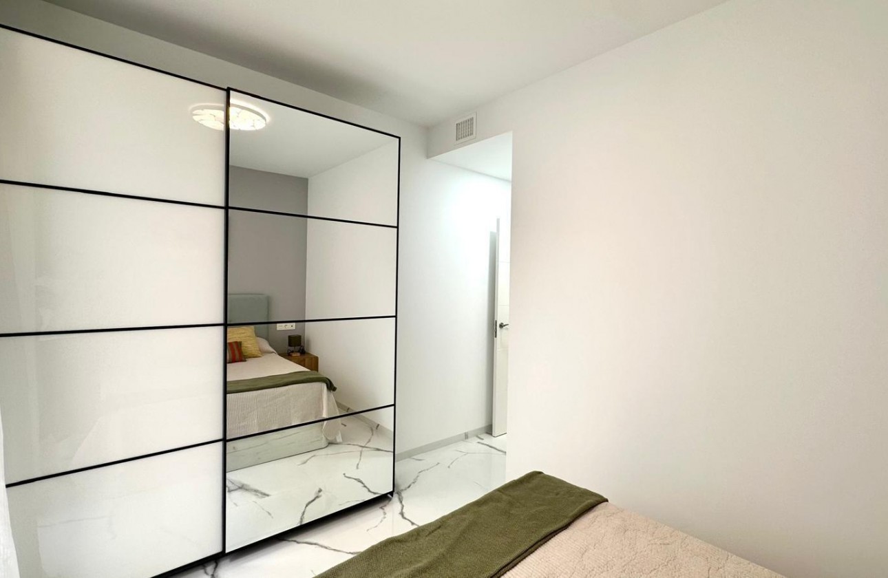Reventa - Apartamento / piso - Torrevieja - Playa del Cura