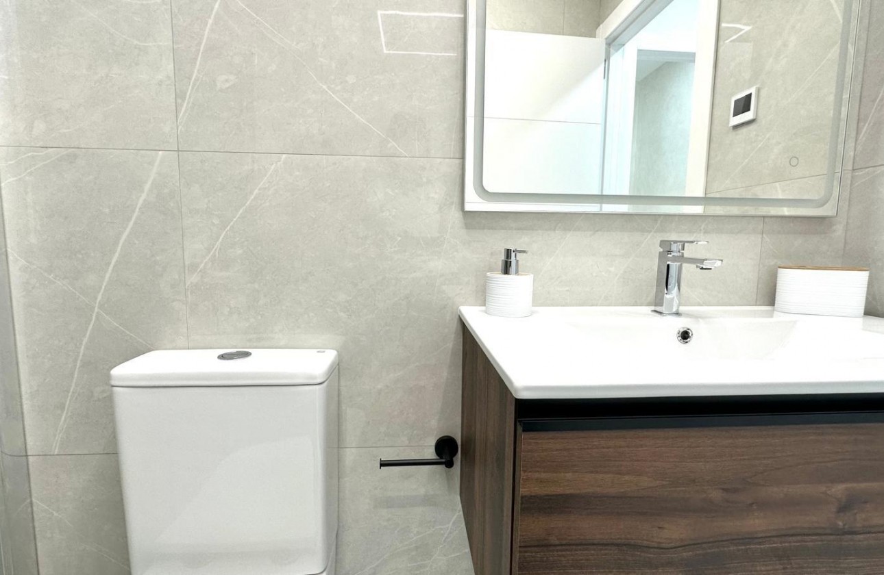Reventa - Apartamento / piso - Torrevieja - Playa del Cura