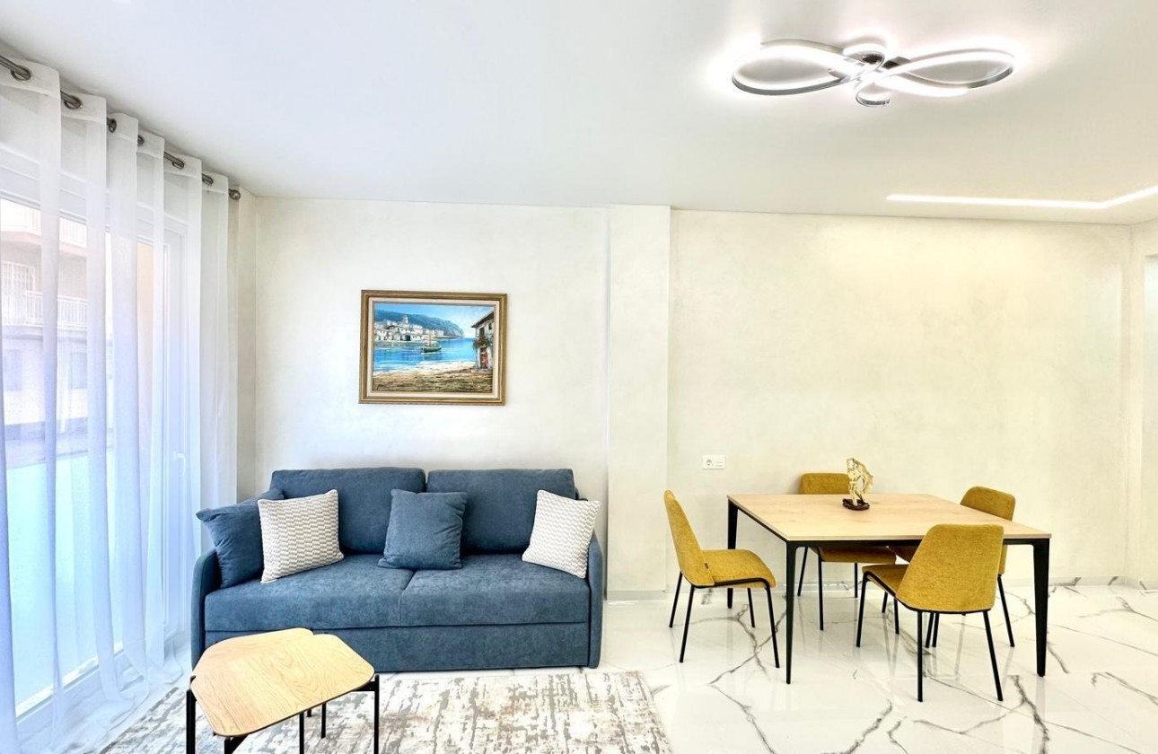Resale - Apartment / flat - Torrevieja - Playa del Cura