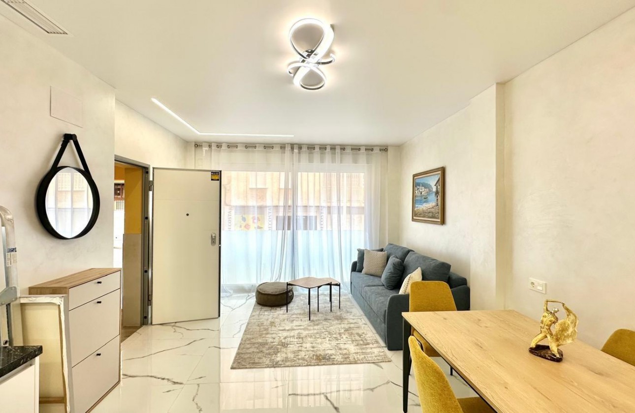 Reventa - Apartamento / piso - Torrevieja - Playa del Cura