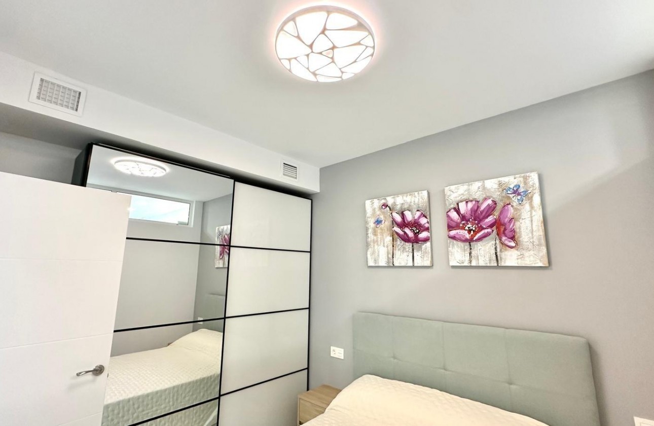 Reventa - Apartamento / piso - Torrevieja - Playa del Cura