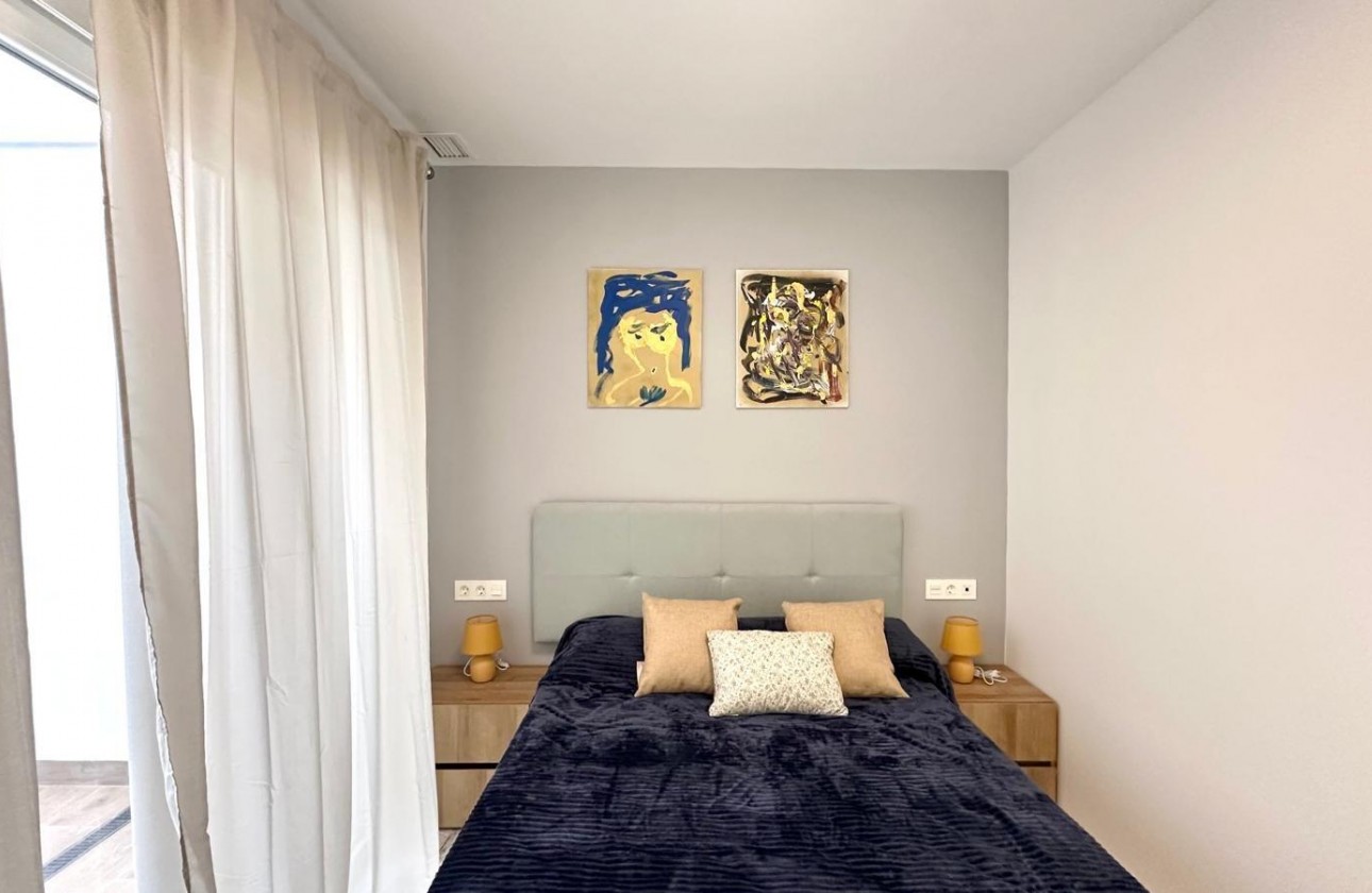 Reventa - Apartamento / piso - Torrevieja - Playa del Cura