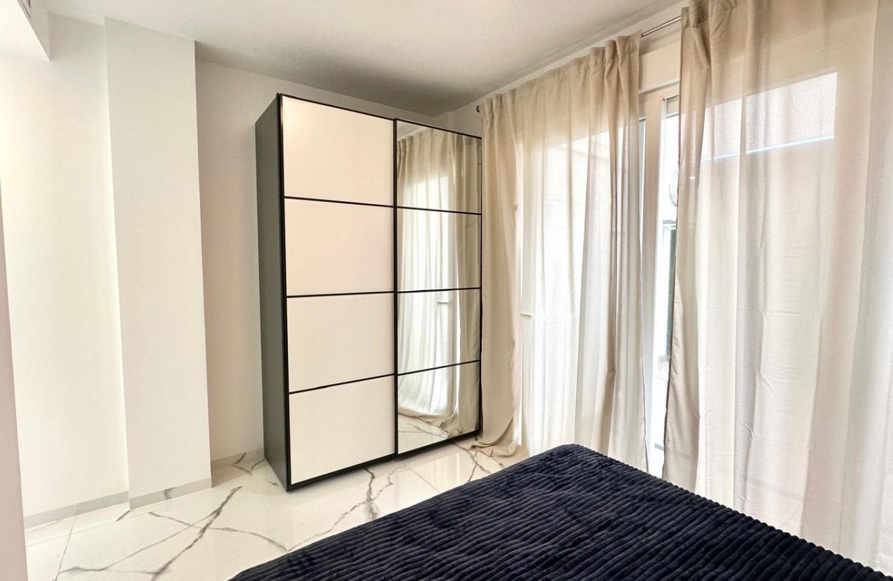 Reventa - Apartamento / piso - Torrevieja - Playa del Cura