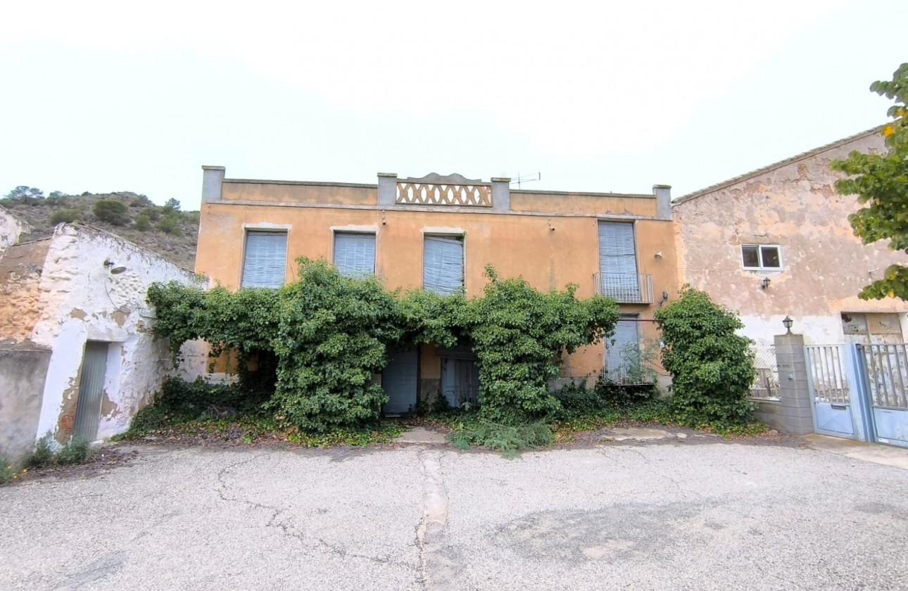 Reventa - Property - Villena - Inland