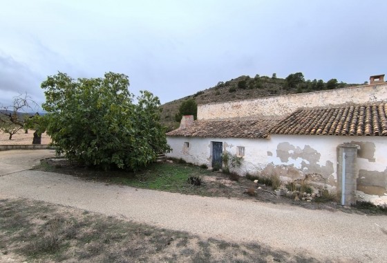 Revente - Property - Villena - Inland