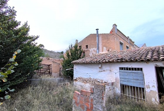 Revente - Property - Villena - Inland