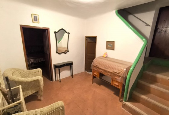 Revente - Property - Villena - Inland