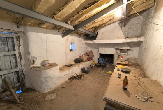 Revente - Property - Villena - Inland