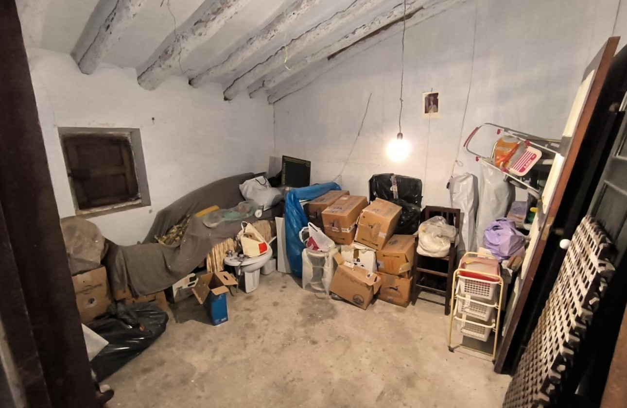Reventa - Property - Villena - Inland