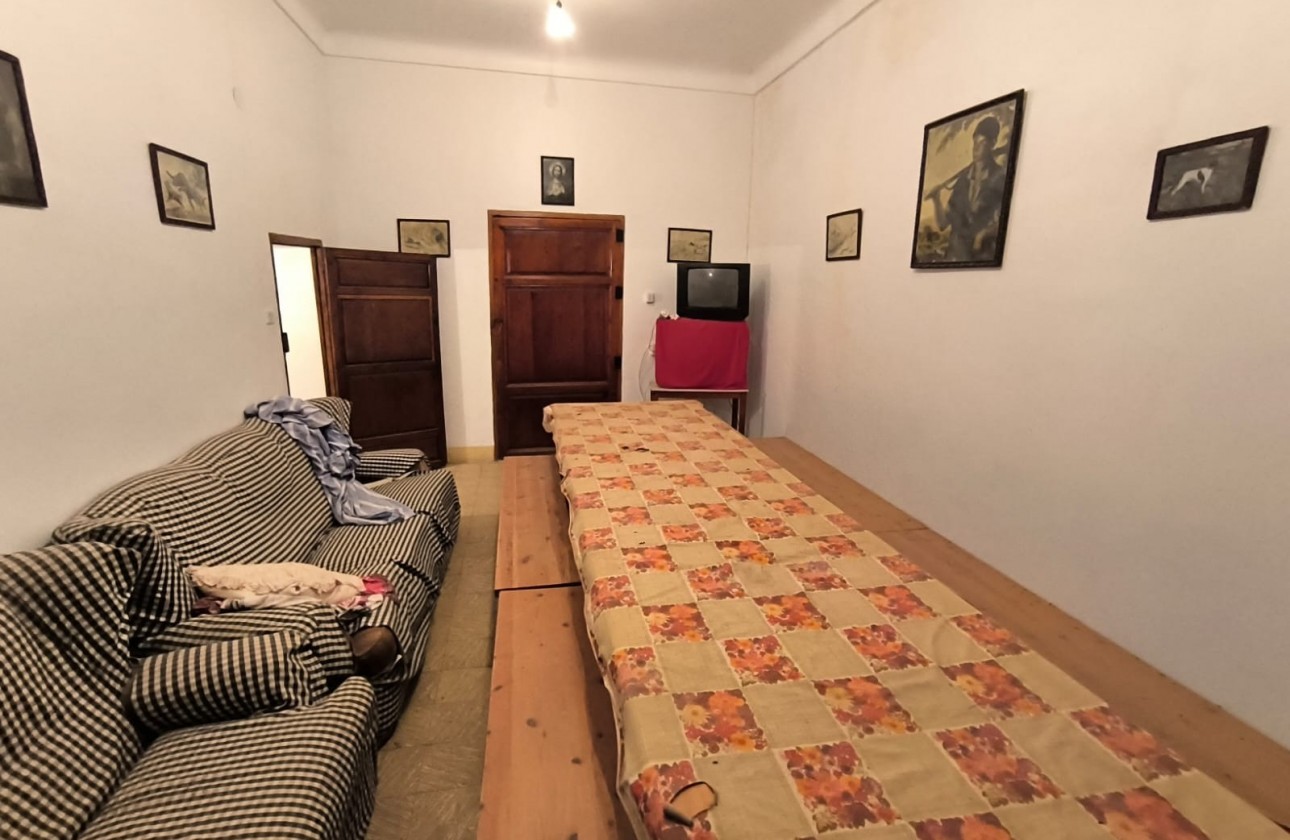 Reventa - Property - Villena - Inland