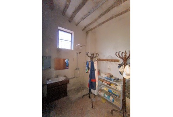 Revente - Property - Villena - Inland