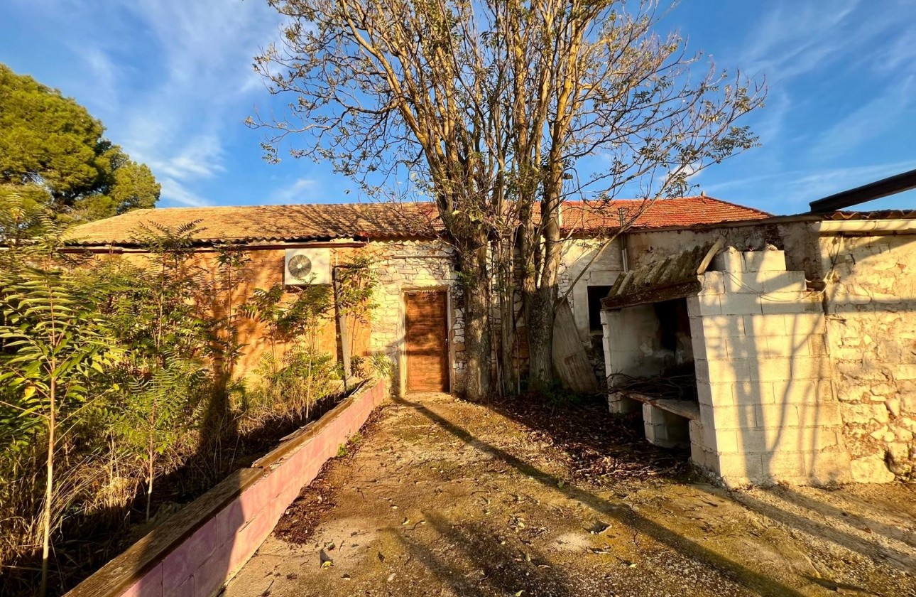 Revente - Property - Yecla - Inland