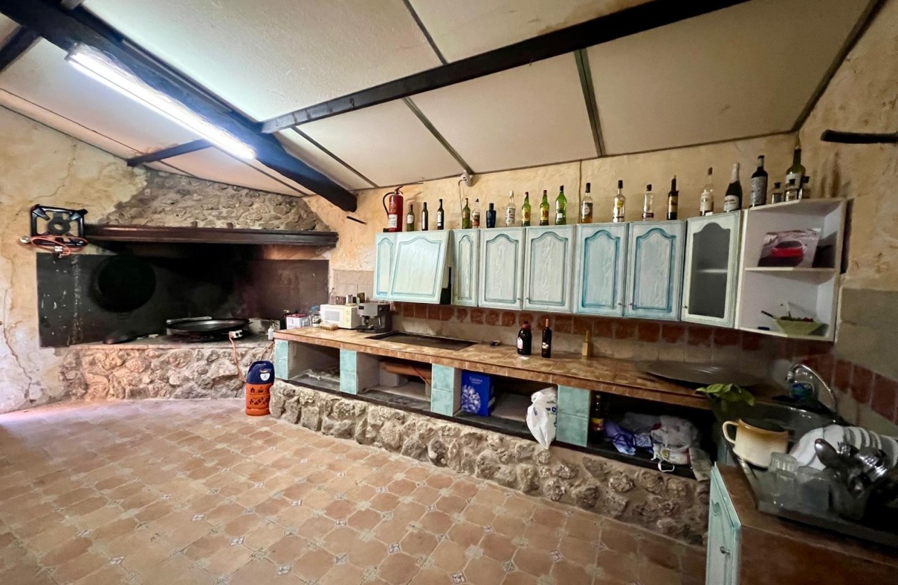 Revente - Property - Yecla - Inland