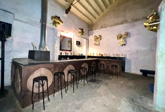 Revente - Property - Yecla - Inland