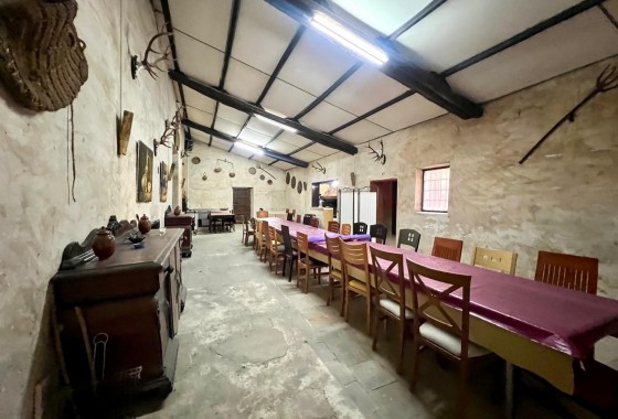 Revente - Property - Yecla - Inland