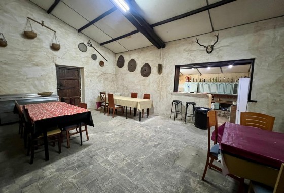 Revente - Property - Yecla - Inland