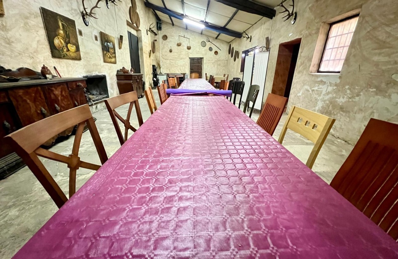 Revente - Property - Yecla - Inland