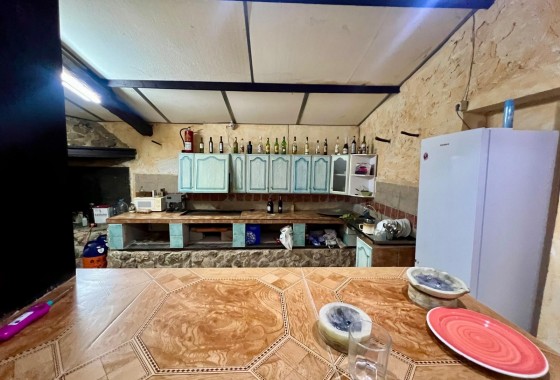 Revente - Property - Yecla - Inland