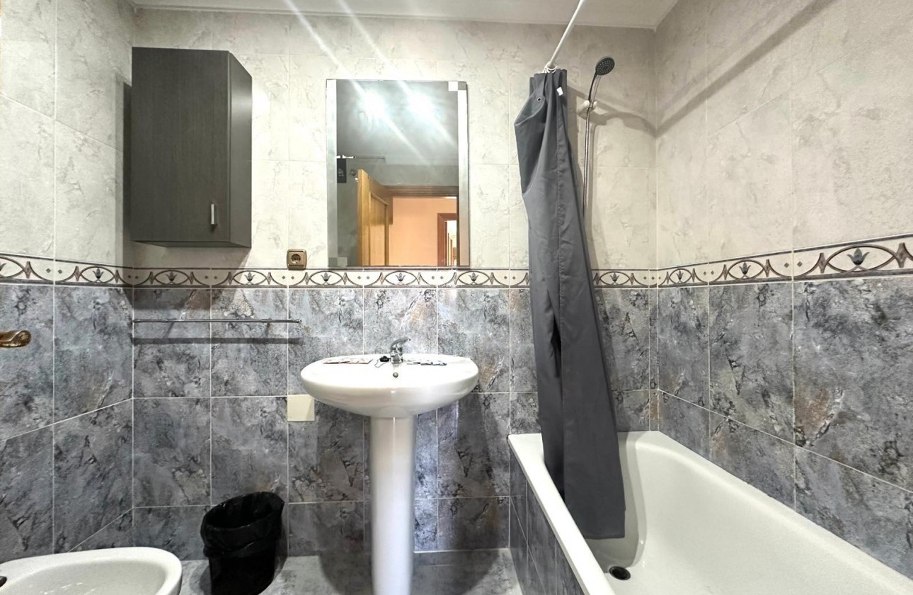 Revente - Appartement - Torrevieja - torrevieja