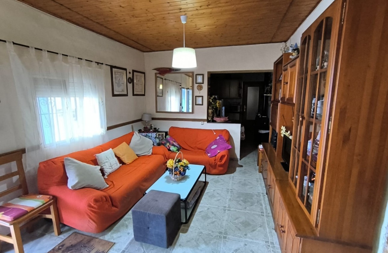 Revente - Property - Yecla - Inland