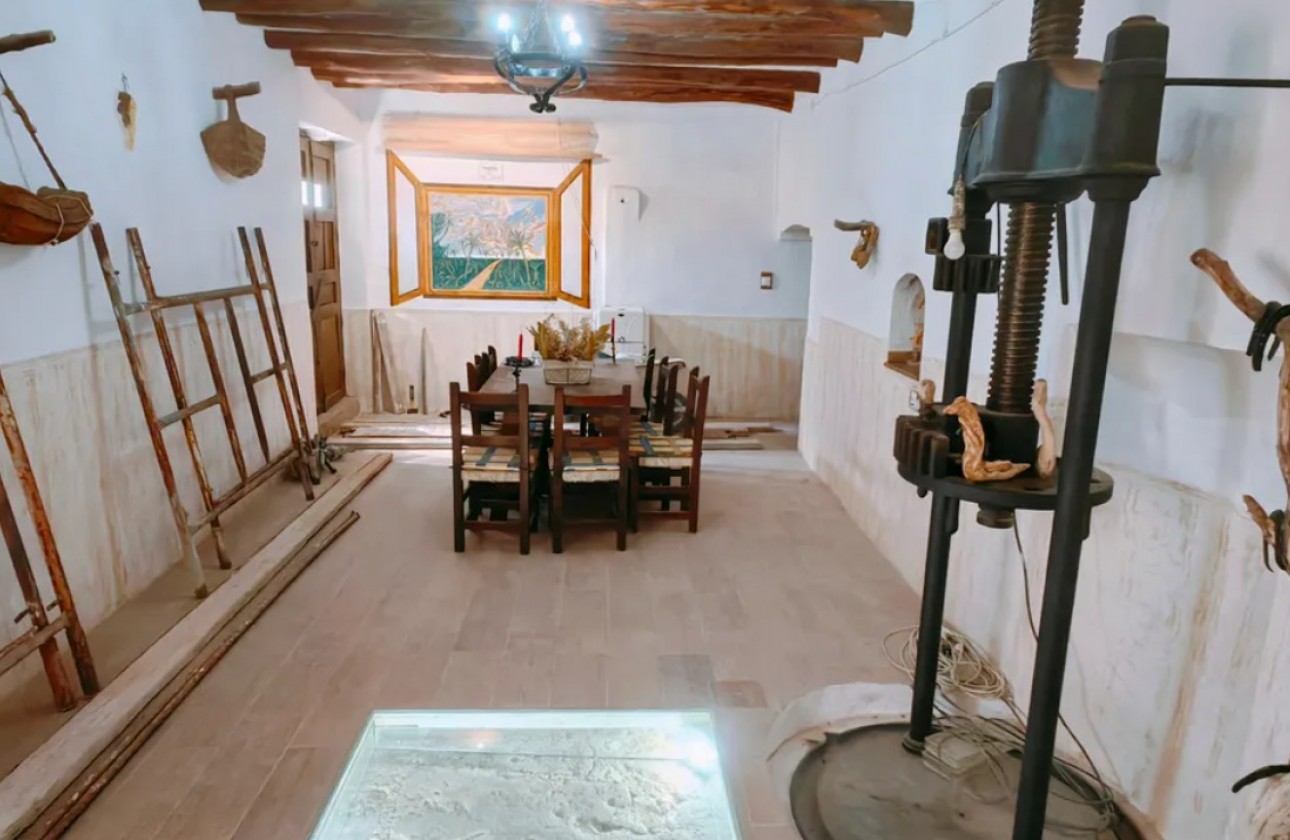 Revente - Property - Yecla - Inland
