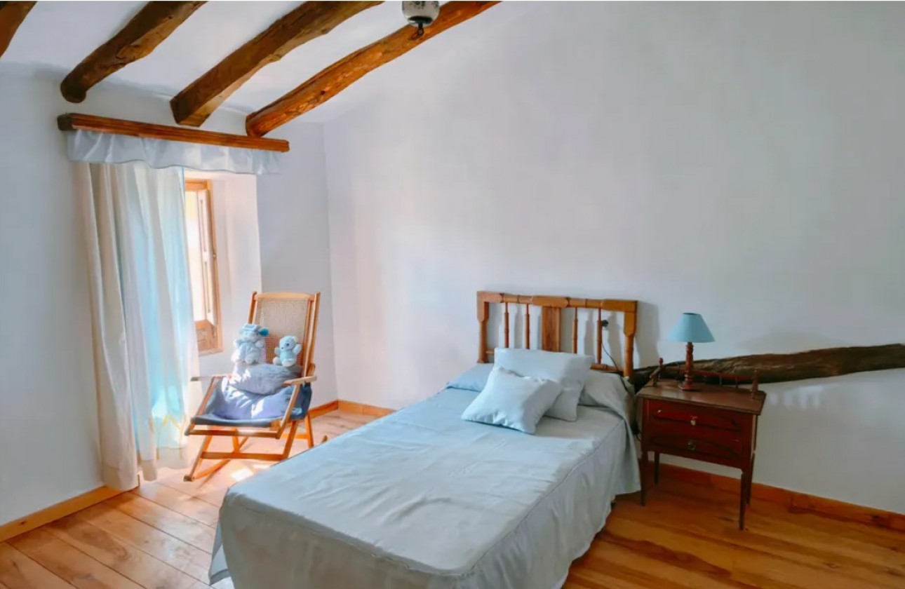 Revente - Property - Yecla - Inland