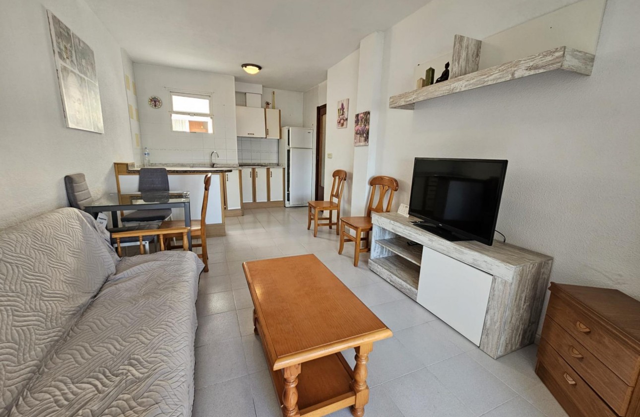 Resale - Apartment / flat - Torrevieja - Centro