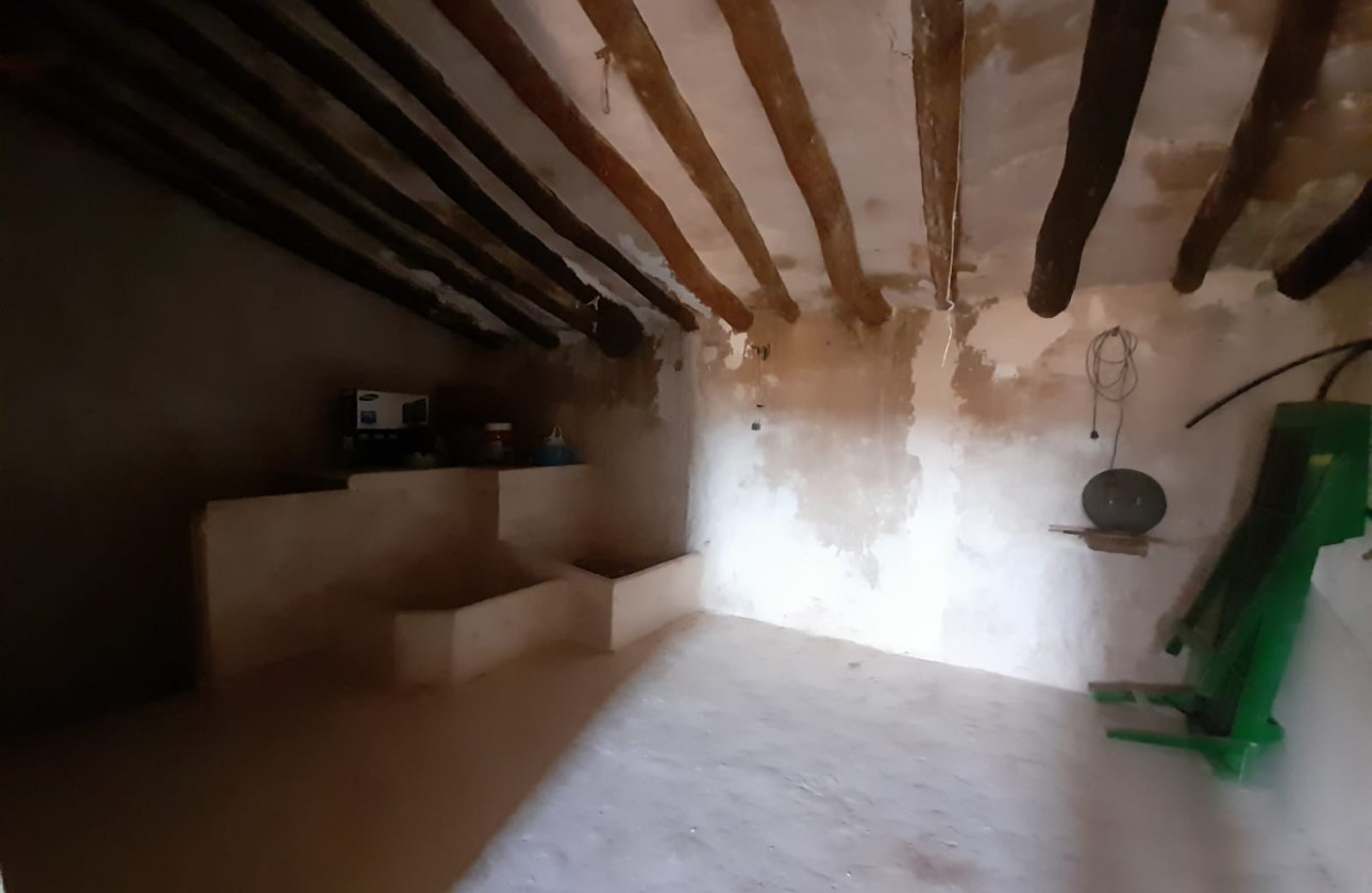 Revente - Property - Pinoso - Inland