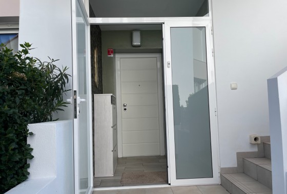 Reventa - Apartamento / piso - Rojales - Inland