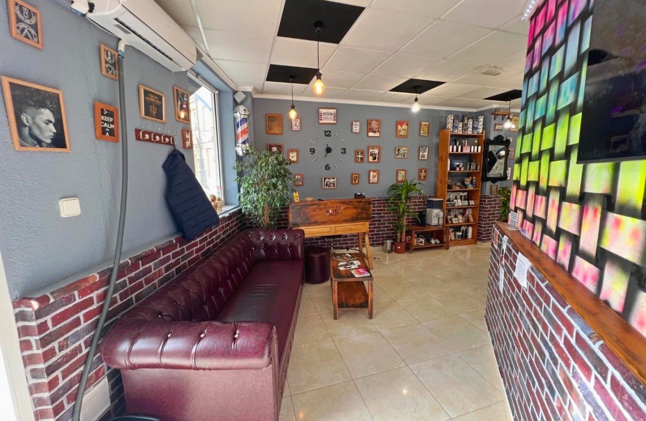 Reventa - Comercial - Guardamar del Segura - Costa Blanca