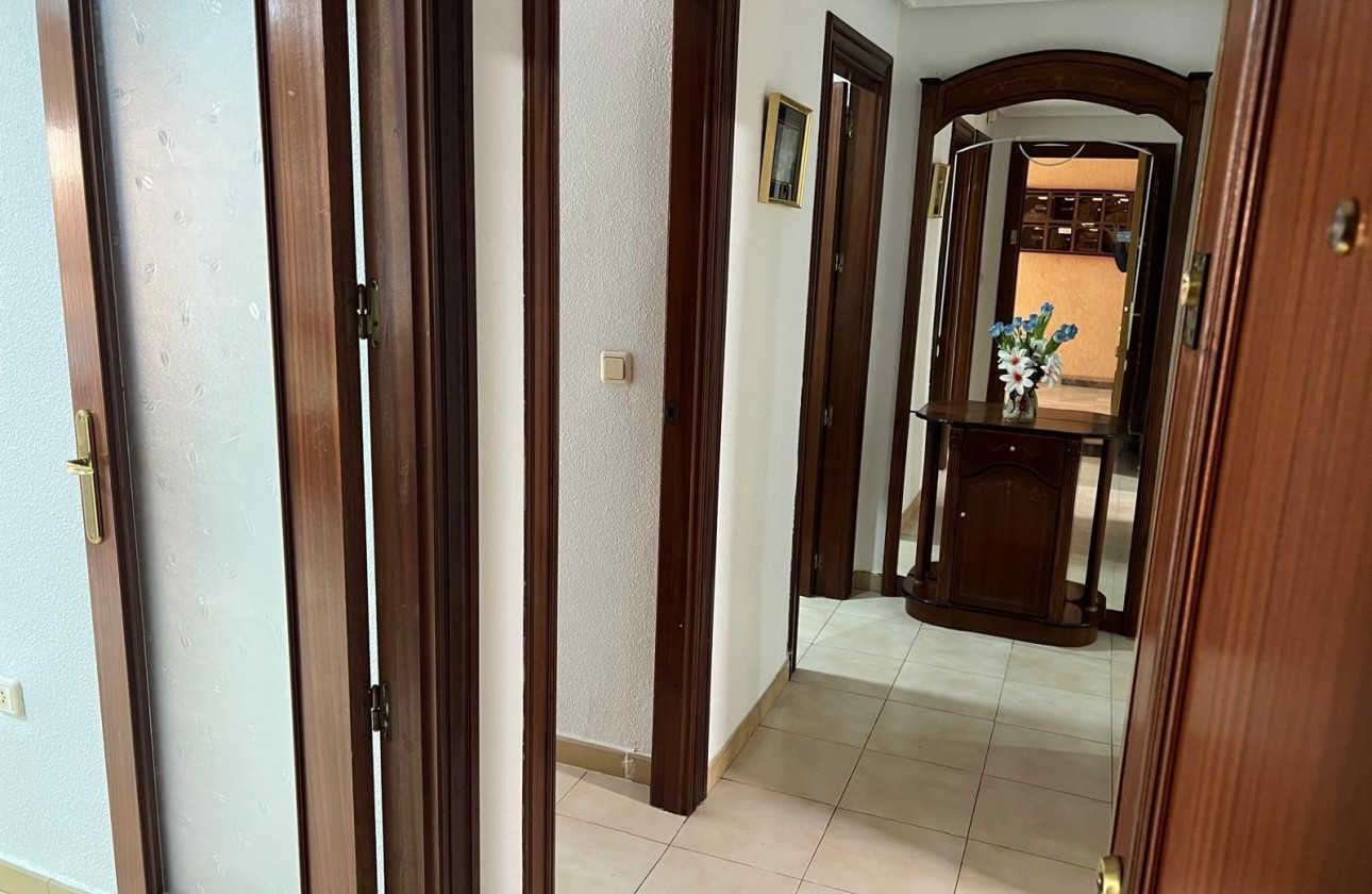 Revente - Appartement - Torrevieja - Playa del Cura