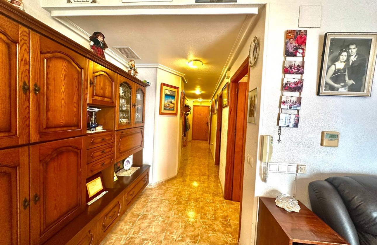 Reventa - Apartamento / piso - Torrevieja - Playa del Cura