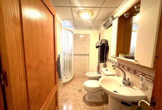 Reventa - Apartamento / piso - Torrevieja - Playa del Cura