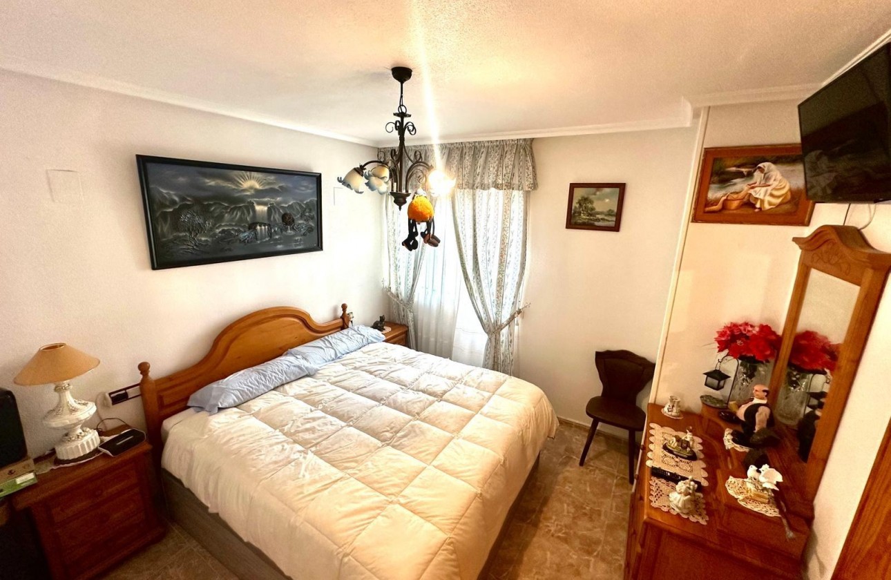 Reventa - Apartamento / piso - Torrevieja - Playa del Cura
