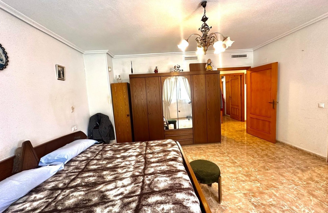 Reventa - Apartamento / piso - Torrevieja - Playa del Cura