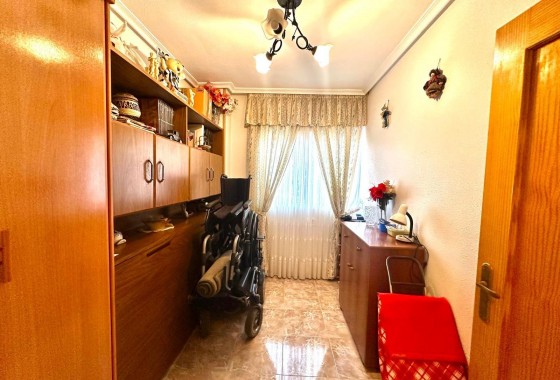 Reventa - Apartamento / piso - Torrevieja - Playa del Cura