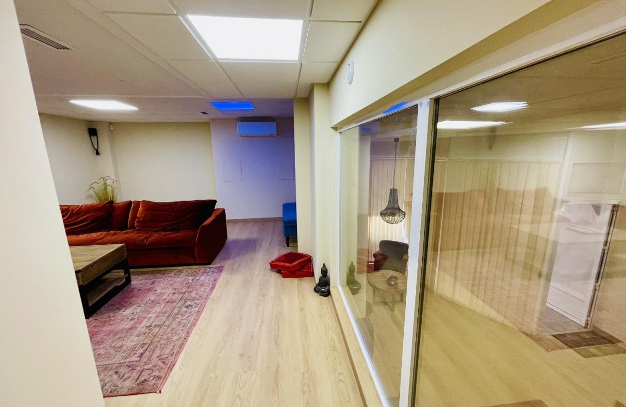 Reventa - Comercial - Torrevieja - Centro