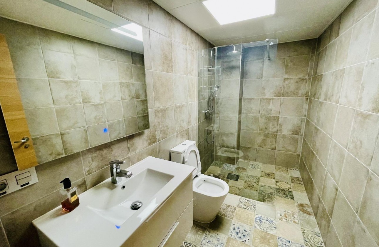 Reventa - Comercial - Torrevieja - Centro