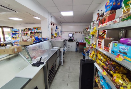 Reventa - Comercial - Torrevieja - Estacion de autobuses
