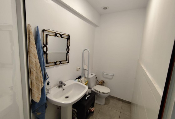 Reventa - Comercial - Torrevieja - Estacion de autobuses